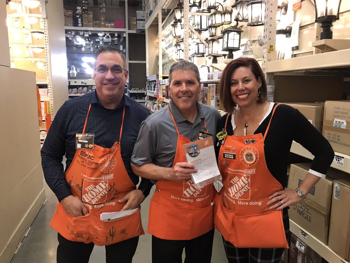 Daniel Ficker tweet media