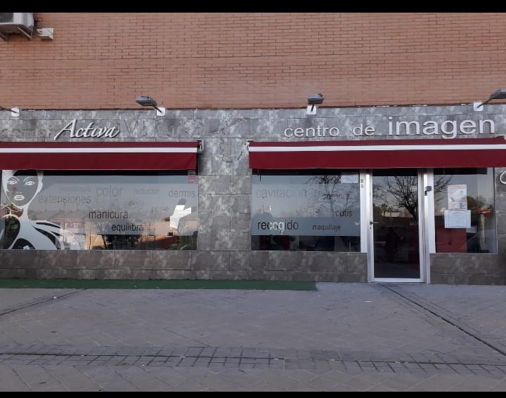 parquesonrisas's tweet photo. Ya tienes 3 puntos de venta en Parla para conseguir nuestras pulseras y colaborar con nosotros. #elparquedelassonrisas
También nos puedes preguntar directamente https://t.co/hZdvXIxE3j