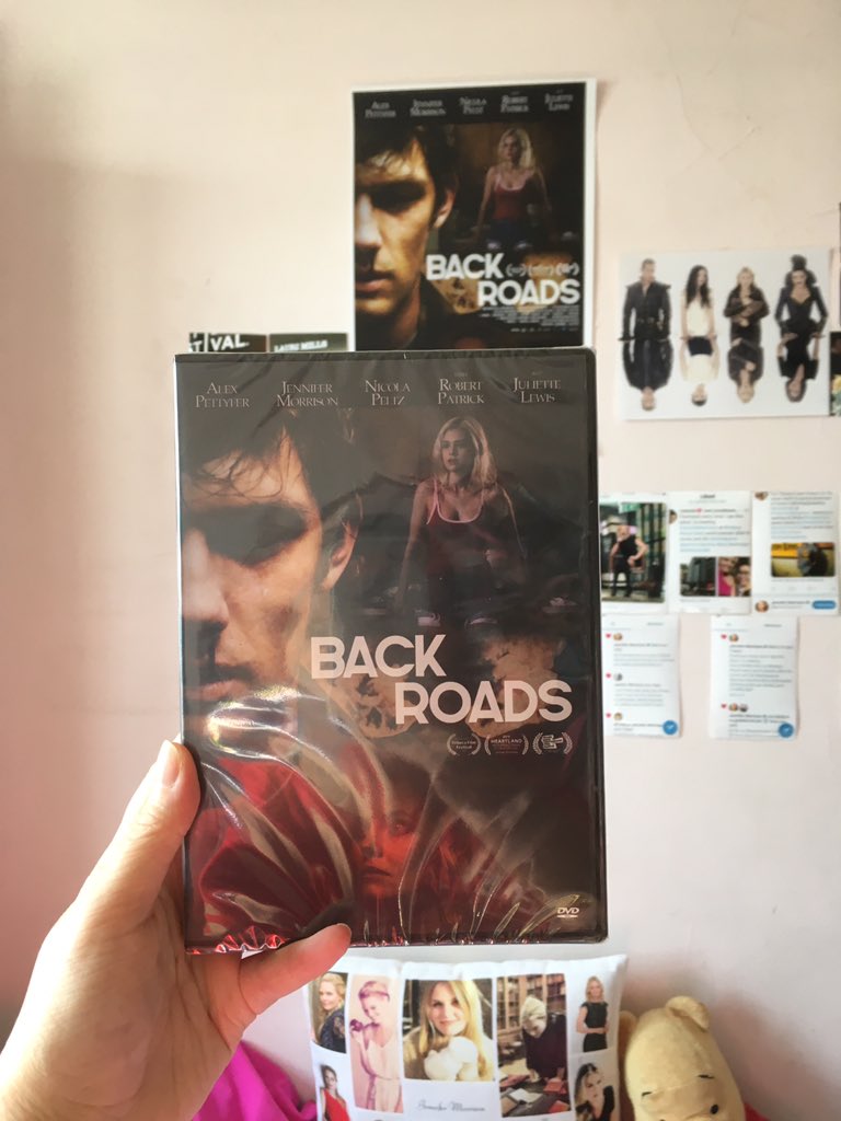 captainswanfan4's tweet photo. I GOT #backroads on DVD YES!!! LOVE @jenmorrisonlive as #calliemercer now I can watch #backroads on my tv still not the same without watching with the whole cast this is my favorite #jennifermorrison movie @jenmorrisonlive @JMOFamily @AllAboutJMo #jmo https://t.co/9yuTNGvrKT