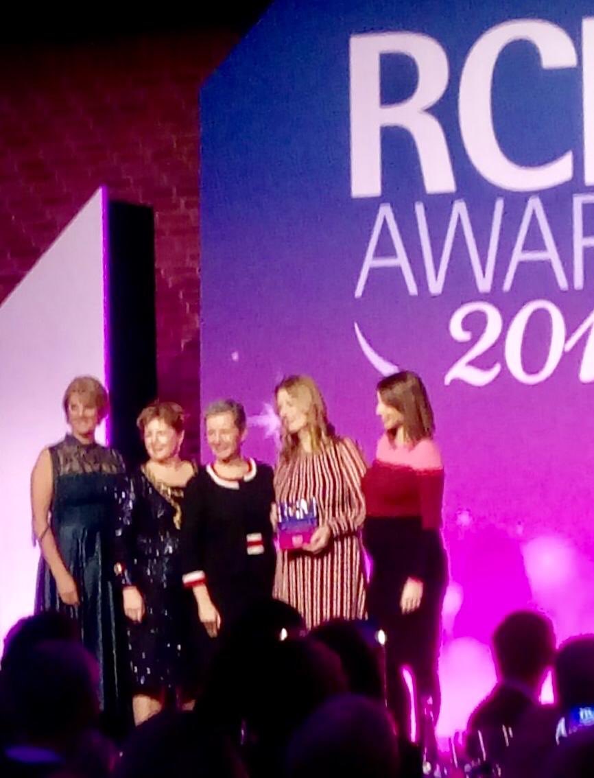 ABUHB_Maternity's tweet image. #Rcmawards2019 #midwives #welshmidwives Such a great day for @AneurinBevanUHB #choice #maternalchoice @midwifedeb50 @BerthonTaylor @JudithPagetCEO @martineprice1 #outpatientinduction