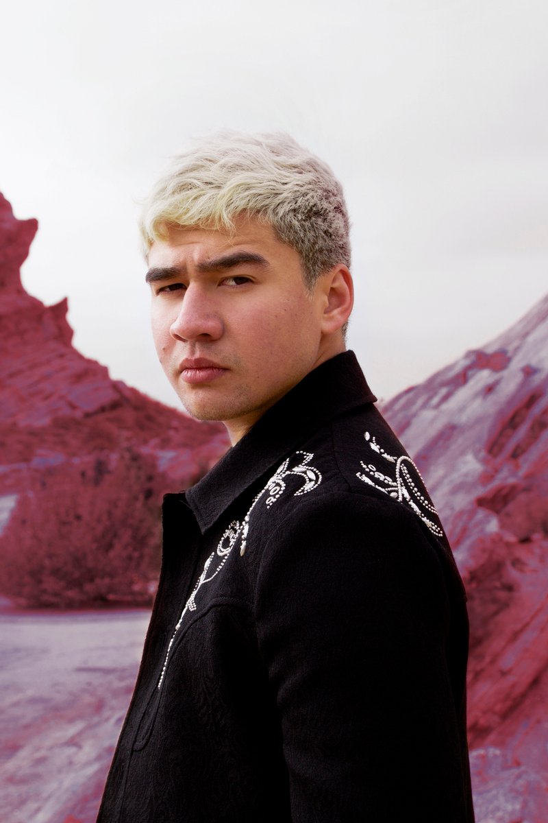 Er 28-år gammel 185 cm høj Calum Hood i 2024