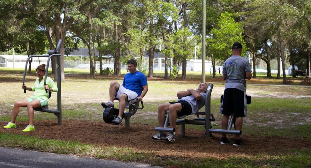 PlayCoreNews's tweet photo. The Health Happens Fitness Area, in Ocala, FL provides an outdoor program to improve the quality of life for their community. The park features a 1.75 mile walking trail and 12 fitness pieces that promote the health benefits of a well-rounded workout. #FeatureFriday #PlayCoreNDS https://t.co/PjA8UBVhfb