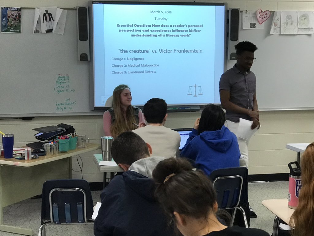ElyseS_RRHS's tweet photo. I’m so proud of my seniors for putting in the effort and time to make learning fun! They’re doing a great job earning their grades for our Frankenstein trial summative assignment. 💙💚 @CVHSGrizzlies @CVHSENG https://t.co/EYNaRmgiaM