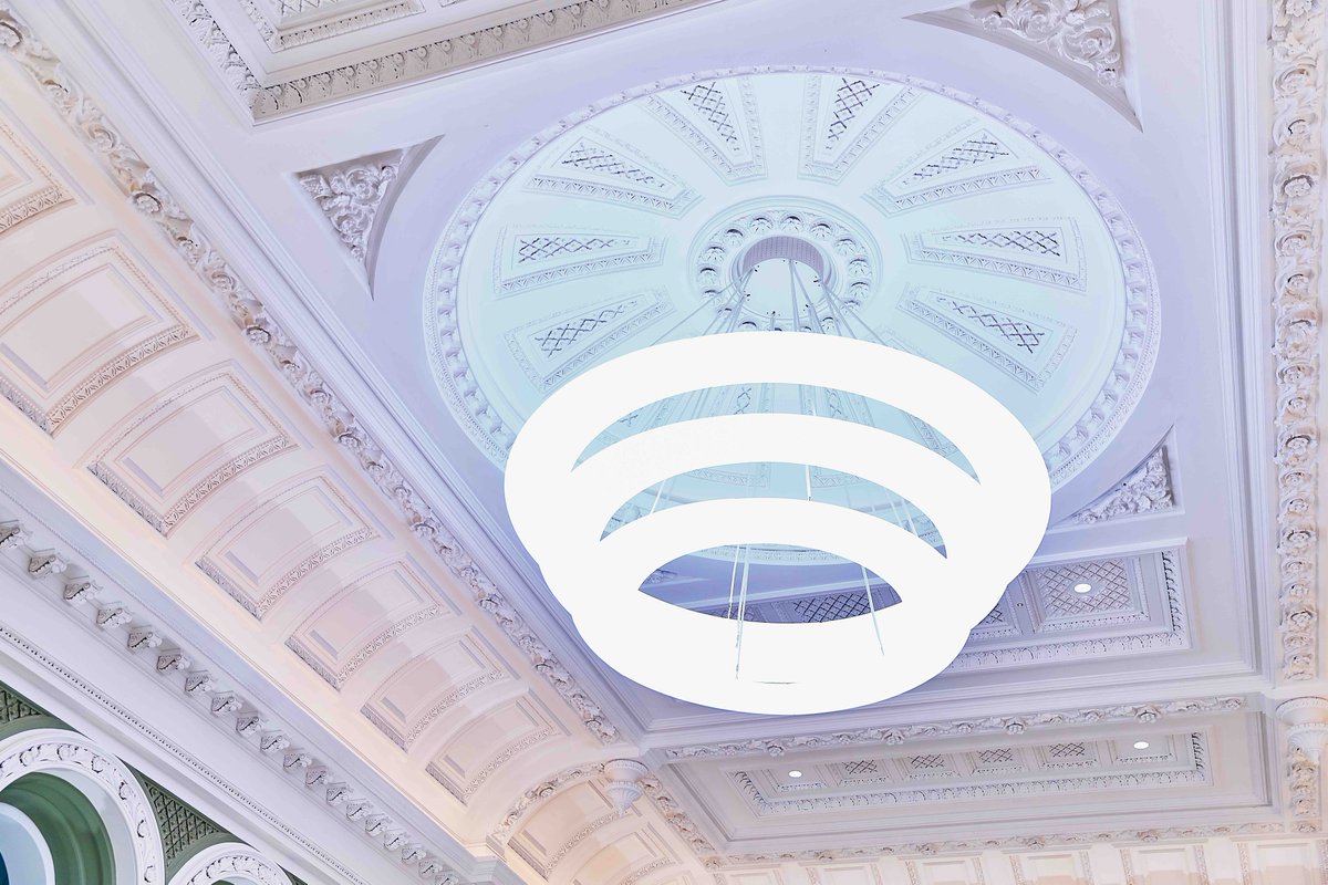 55colmorerow's tweet photo. It's the attention to detail that makes 55 Colmore Row stand out over other office buildings. #55ColmoreRow

Find out more at https://t.co/ZRaJD5yKqs https://t.co/UH6m5Eixh4