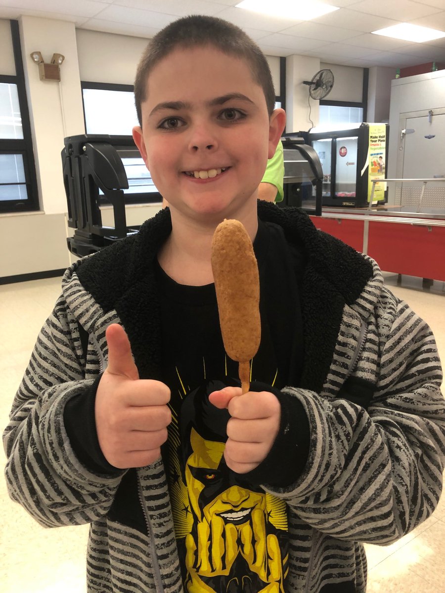 shorecafe1's tweet photo. This student loves his breakfast! Thumbs up from him! #shorerocks #onceacard https://t.co/yHRKGlVfVX