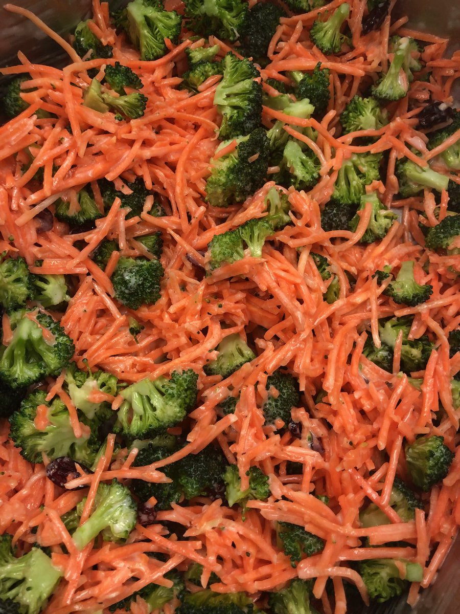 shorecafe1's tweet photo. Come try the broccoli carrot salad today😄yum! #shorerocks #onceacard https://t.co/ksEn0Ioisa