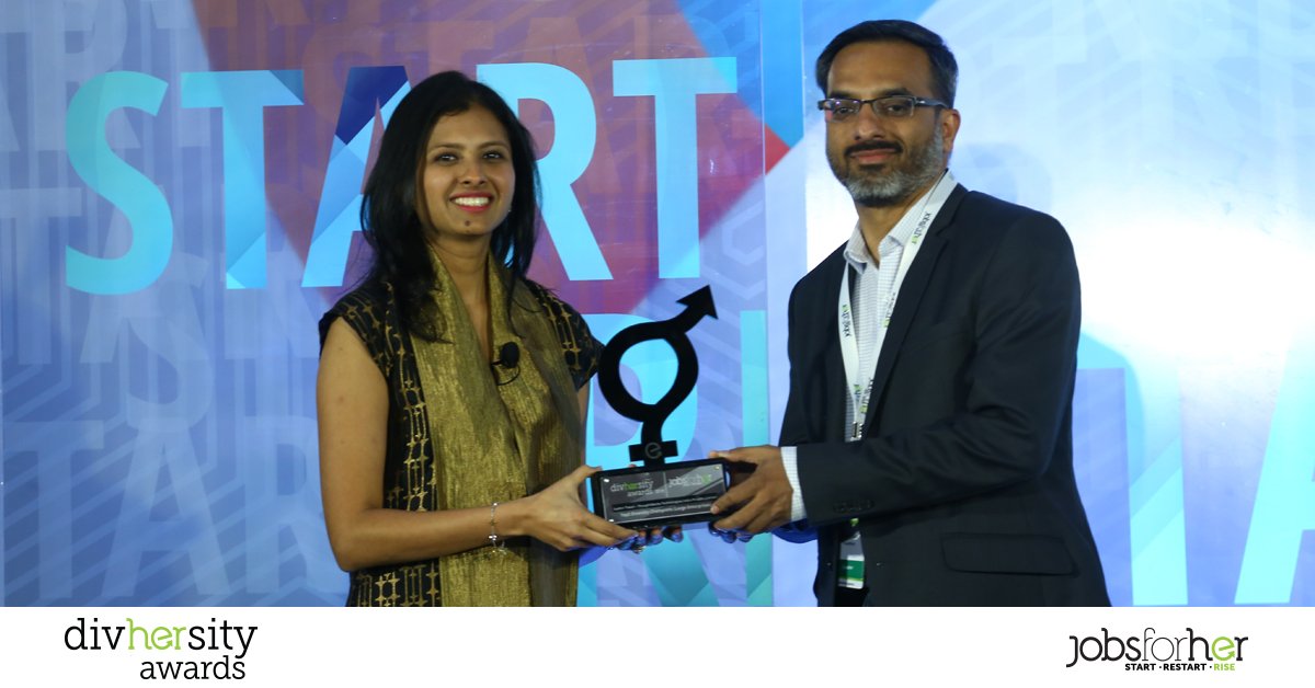 herkeyofficial_'s tweet photo. Top 5 DivHERsity Champions
Dr. Santrupt Misra, @AdityaBirlaGrp
@SudhirTiwari_, @thoughtworks
To Know more follow the link : https://t.co/pClf2XYEOq
#NeedForDivHERsity #AccelHERate2019 #DivHERsityAwards2019 #balanceforbetter #Winners https://t.co/IxpW7mjZgd