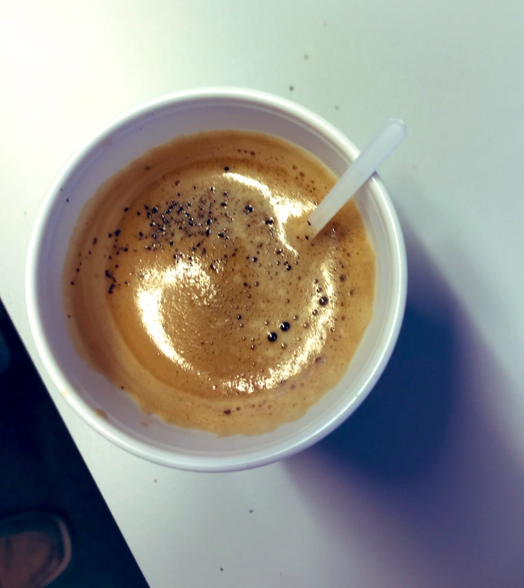 sandraehrenhard's tweet photo. Mijn favoriete collega met humor was weer goed op dreef #jehebtcollegas #enjehebtclowns #humor #onderwijs #lekkerPEPERindekoffie @HaarsmaJan https://t.co/qrfjacOlfg