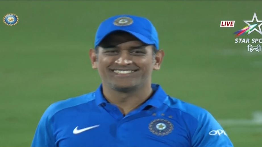 When you know you suggested Vijay Shankar for last over 

#INDvAUS