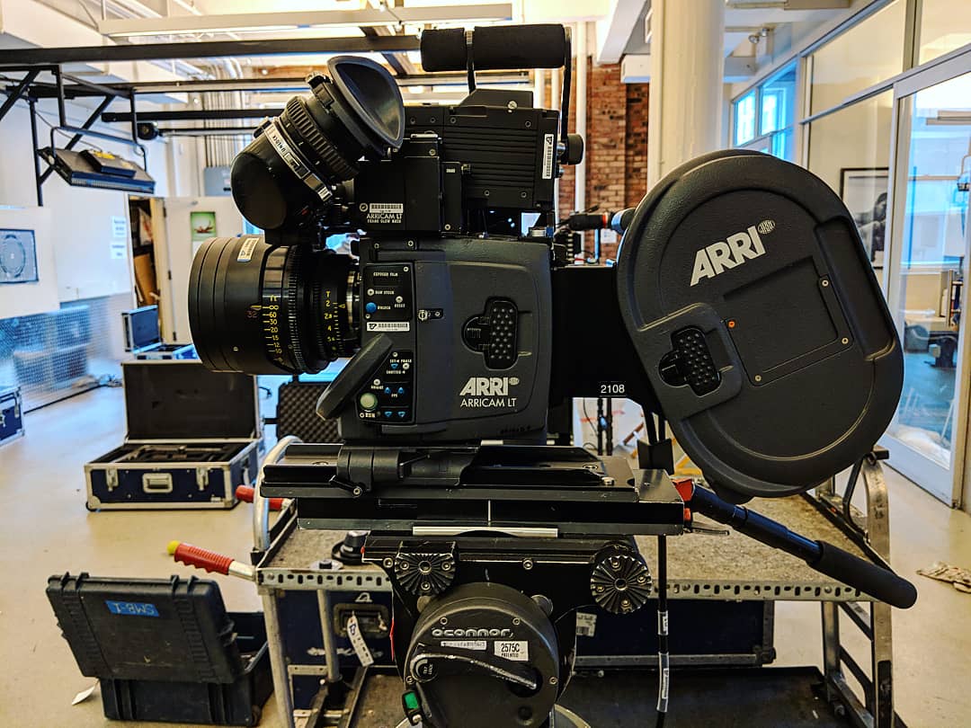 New in Rental: IndieASSIST: videotap for <a href="/arri/">Je suis bien arrié.</a> Arricam LT 35mm film cameras.

Outputs HDSDI 4:2:2 in 10 bit.1920 x 1080 resolution, global shutter, ISO 100-960.

Check out <a href="/indiecam/">Indiecam</a> for more information!
#indieassist #analog #filmcamera
...
#TCScamerasandlenses #TCS40