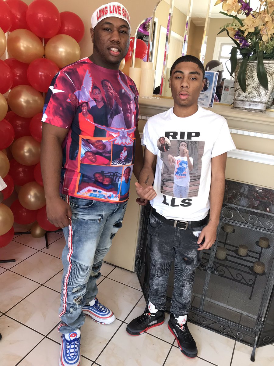 lillj__'s tweet photo. #LongLiveSpazz4L🖤🙏🏽 https://t.co/b020yxN0Nq