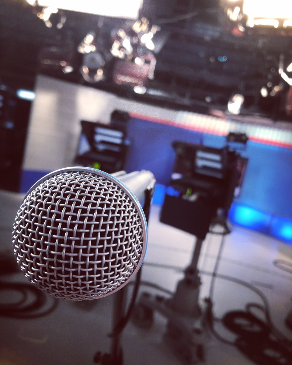 AnthonyFiddler's tweet image. Another morning spent at @ctvottawa with @wesmackmusic. Thanks for having us! #shure #shurebeta58 #beta58 #musicianlife #radiotour #canadiancountrymusic