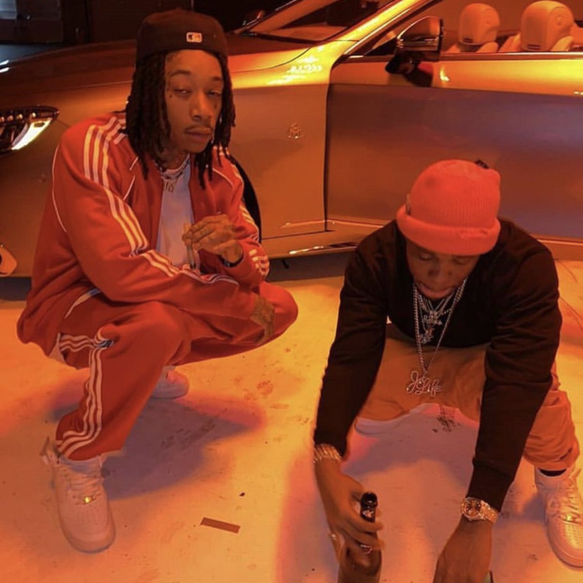 wizkhalifa's tweet image. Attempting to get as high as us might lead to extreme happiness and ultimate levels of cool.