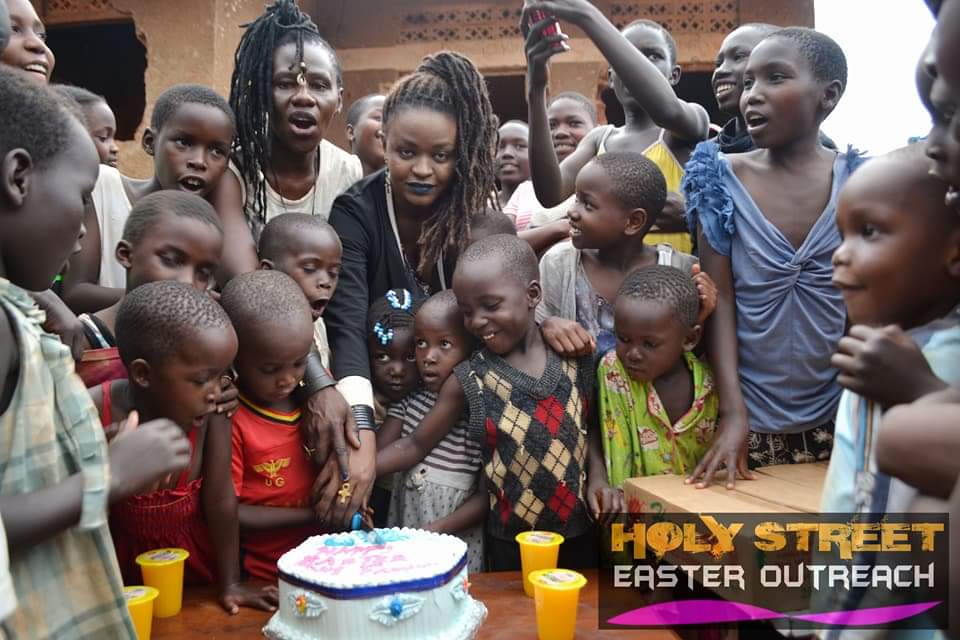 HolystreetO's tweet photo. Every Easter day we celebrate together with children the death and resurrection of our Lord Jesus Christ. It will happening soon, join us we support children to recognize the death and resurrection of Jesus.....
@HolystreetO https://t.co/RQYOtQgPNn
