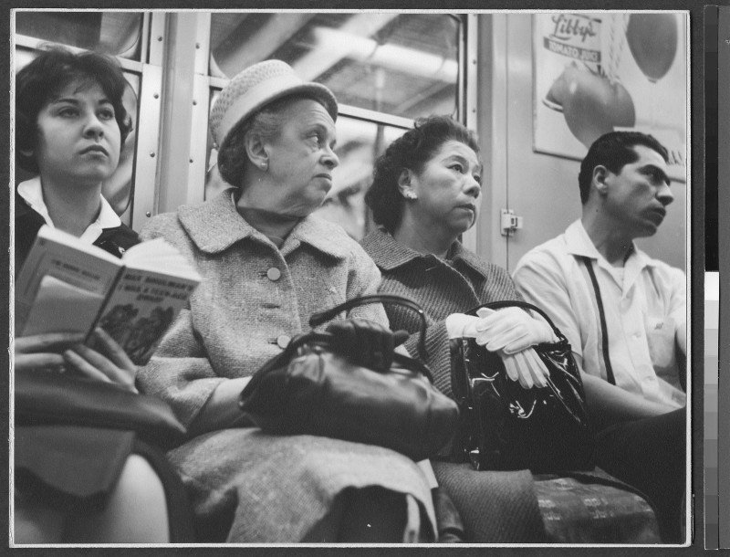 bklynconnect's tweet image. Everybody do your best subway face! (Entitled "Three women, man, and tomato juice" from the Irving Herzberg collection here at @Brooklynology, 1960) #newyorkcity #subway #tomatojuice #commuters #pokerface