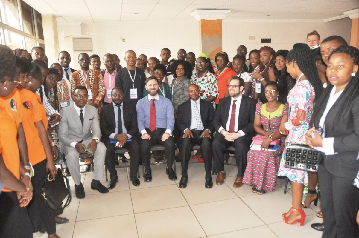 SolomonAteh's tweet photo. Youths Braving the Odds to Enhance Peaceful Democratic Processes : Stunning Effect From REPAIR 2019 Cohort 

 https://t.co/M4aNPmUl7W https://t.co/f1lBrZiDxZ