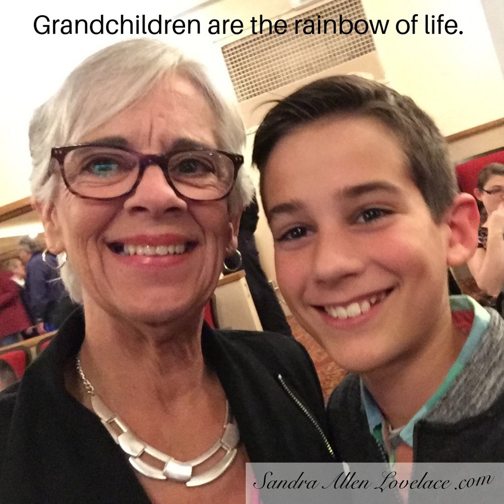 SandraALovelace's tweet photo. Oh for the days when I could see my grandkids regularly. If you have the privilege, I trust you're thankful. <3

#WallflowerWomen #TimeToBeYOU! #amwriting #amspeaking #mentor
#transformationcoach https://t.co/OB04l9iD69