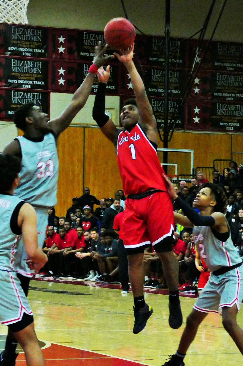 NANNPHOTO51's tweet photo. NJ HS Boys B-Ball N2G4 final Eastside vs Elizabeth photos &amp; digital at https://t.co/ex6QCy9kKN #njhoops #NJHoopsHaven #UCConference #EssexSportsNJ #COACHTESHS #MinutemenHoops #DaSideBBall #ElizabethHS #EastsideHS #Devils_Fan1978 https://t.co/fGrXdzdBbB