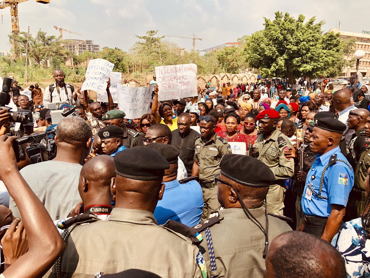 inecnigeria's tweet photo. Supporters of the Peoples Democratic Party led by the party’s Chairman, Uche Secondus were at the INEC hqtrs today to complain about the role of security agents in the Feb 23rd Presidential and NASS polls. Nat. Commissioners May Agbamuche-Mbu, Mohammed Haruna & Antonia Simbine https://t.co/9GcKAqTyxh