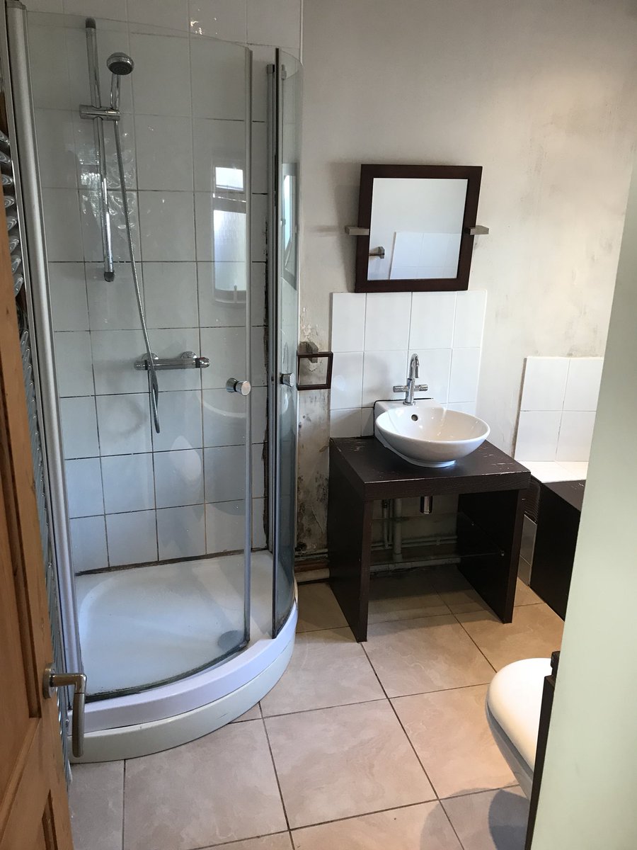 excellgas's tweet photo. Recent Bathroom renovation https://t.co/GhaukP88q5