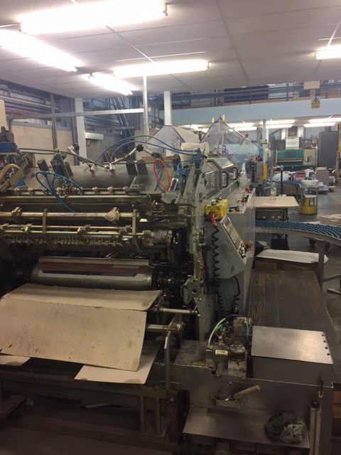 TweetBLL's tweet image. Behold! Our two Casemaker machines, which allow us to produce pairs of covers at high volume and at a quick turn around rate for our customers.  #casemaker #pairsofcovers