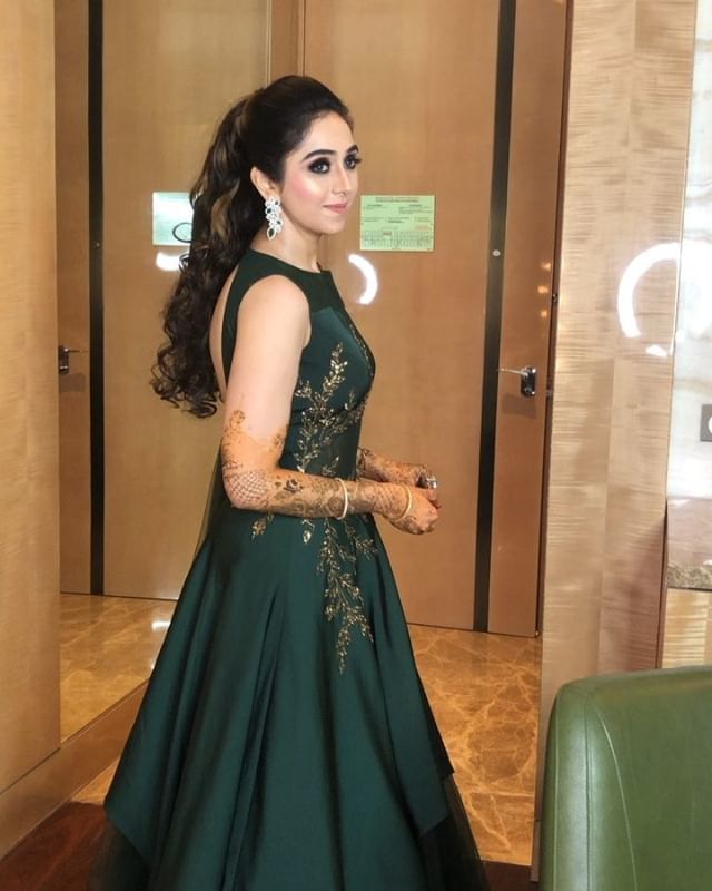TejaswiniMakeup's tweet photo. My stunning bride of this month.. @amdeepinluv_
destination wedding was happening in @conradpune.
@amriito •
•
•
Makeup hair @tejaswini_makeupartist
#amdeepinluv #punemakeupartist #sangeetmakeup #cocktailparty #glamourslook #classybride #dubaibride #destinationwedding #si… https://t.co/lbG9gbOoP0