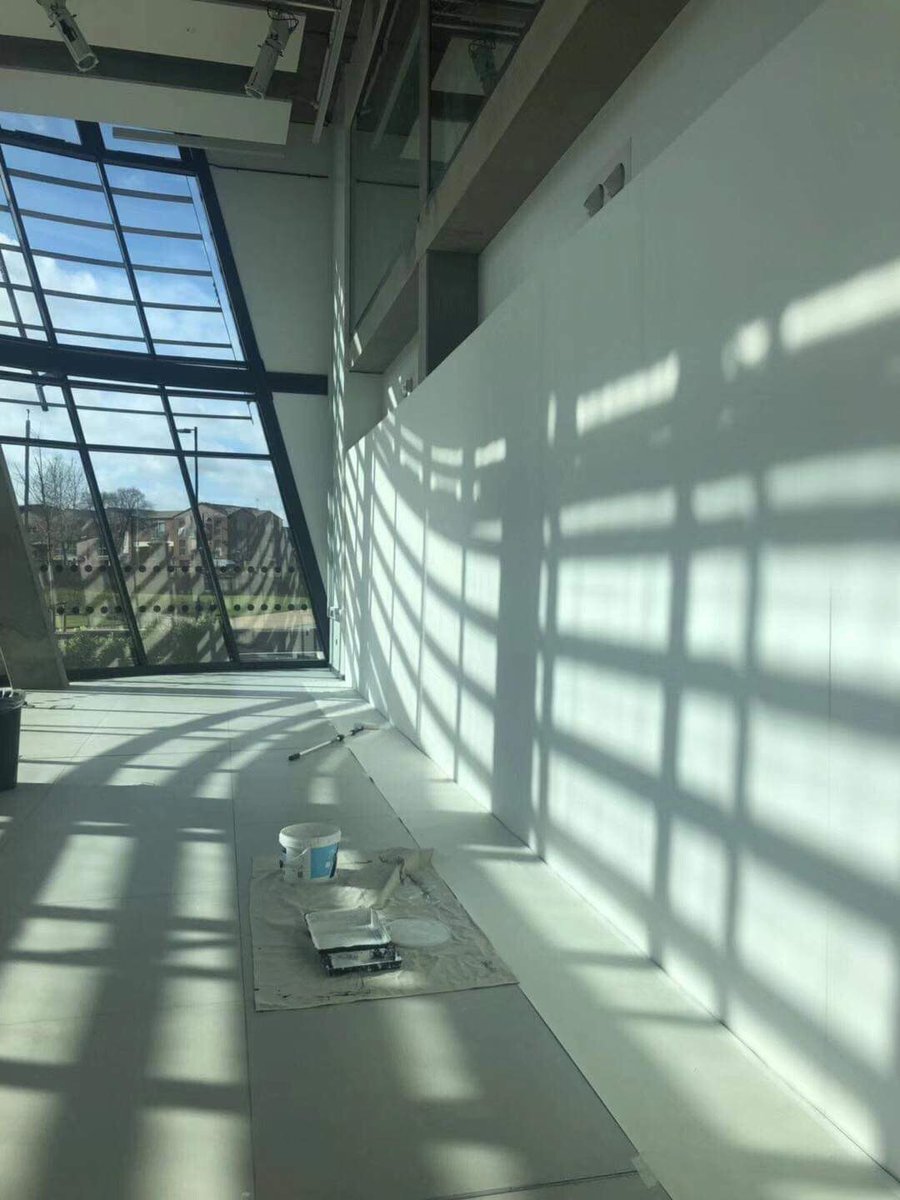 AmagsUol's tweet photo. Installation Day 1: Painting walls and preparing for the opening on Friday, 6-8pm @TheGalleryDMU
#OneSecondFeature @LeicsMusStud @DMUFineArt https://t.co/EDmtC4c8hP