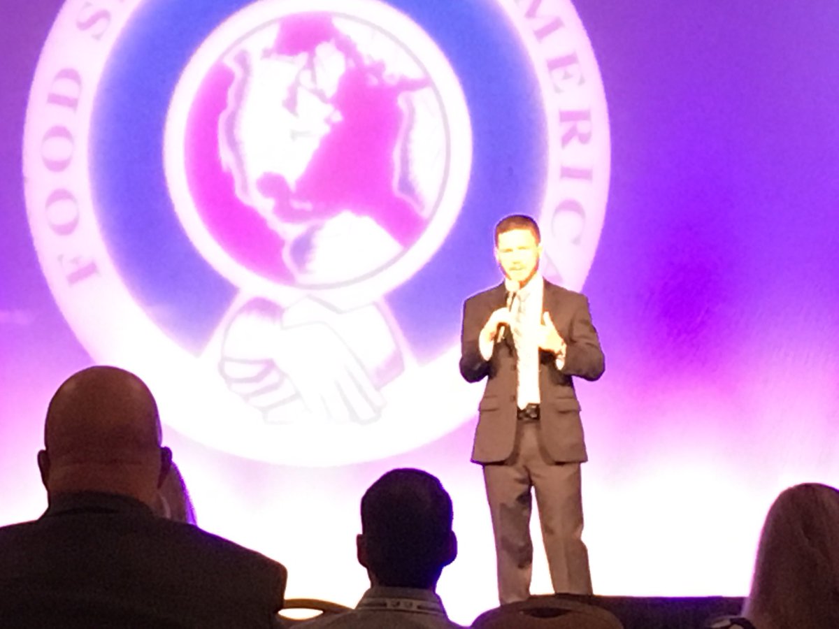 LogisticsPPK's tweet photo. @chiksdigscars Thank you for sharing your story with us today @FoodShippers Kyle, and more for your service and sacrifice. #FSA2019 #CongressionalMedalOfHonor https://t.co/41i6kUZtUJ