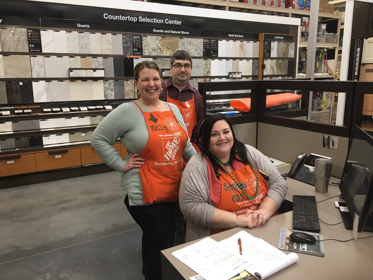 KoorieMike's tweet photo. We are having fun in Hammond at Store #HD0347 talking about @LawnMasterLLC Pergolas and Pavilions and munching on King Cake. Thanks for the support and keep having fun on Mardi Gras day. https://t.co/fLUf2rkbLM