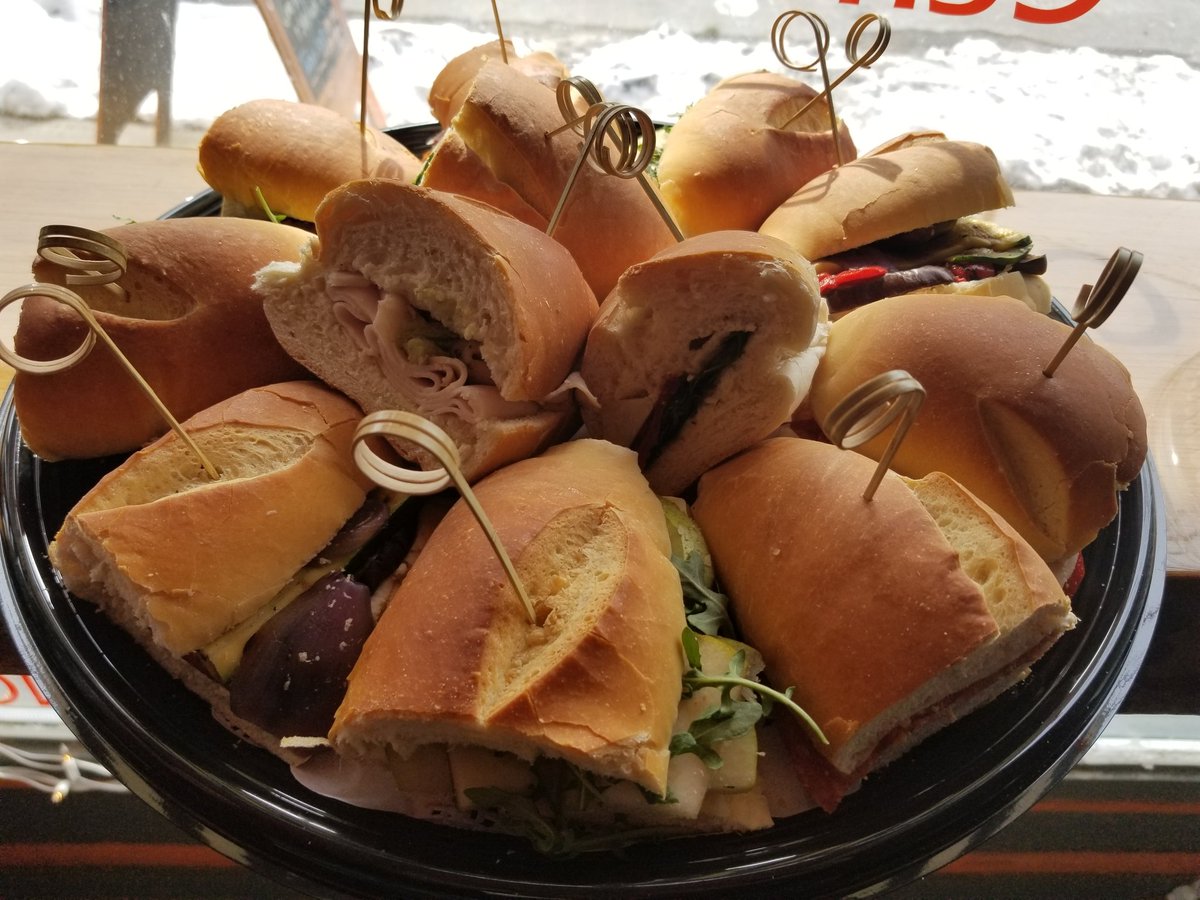 nosh_on_dupont's tweet image. NOSH caters! Give us a call for more information. 416-923 - 6674 (NOSH)