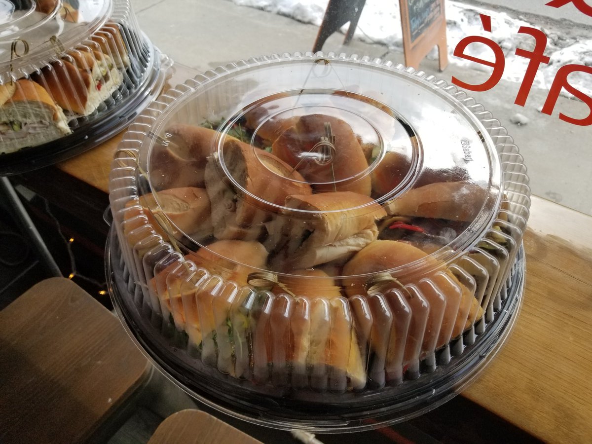 nosh_on_dupont's tweet image. NOSH caters! Give us a call for more information. 416-923 - 6674 (NOSH)