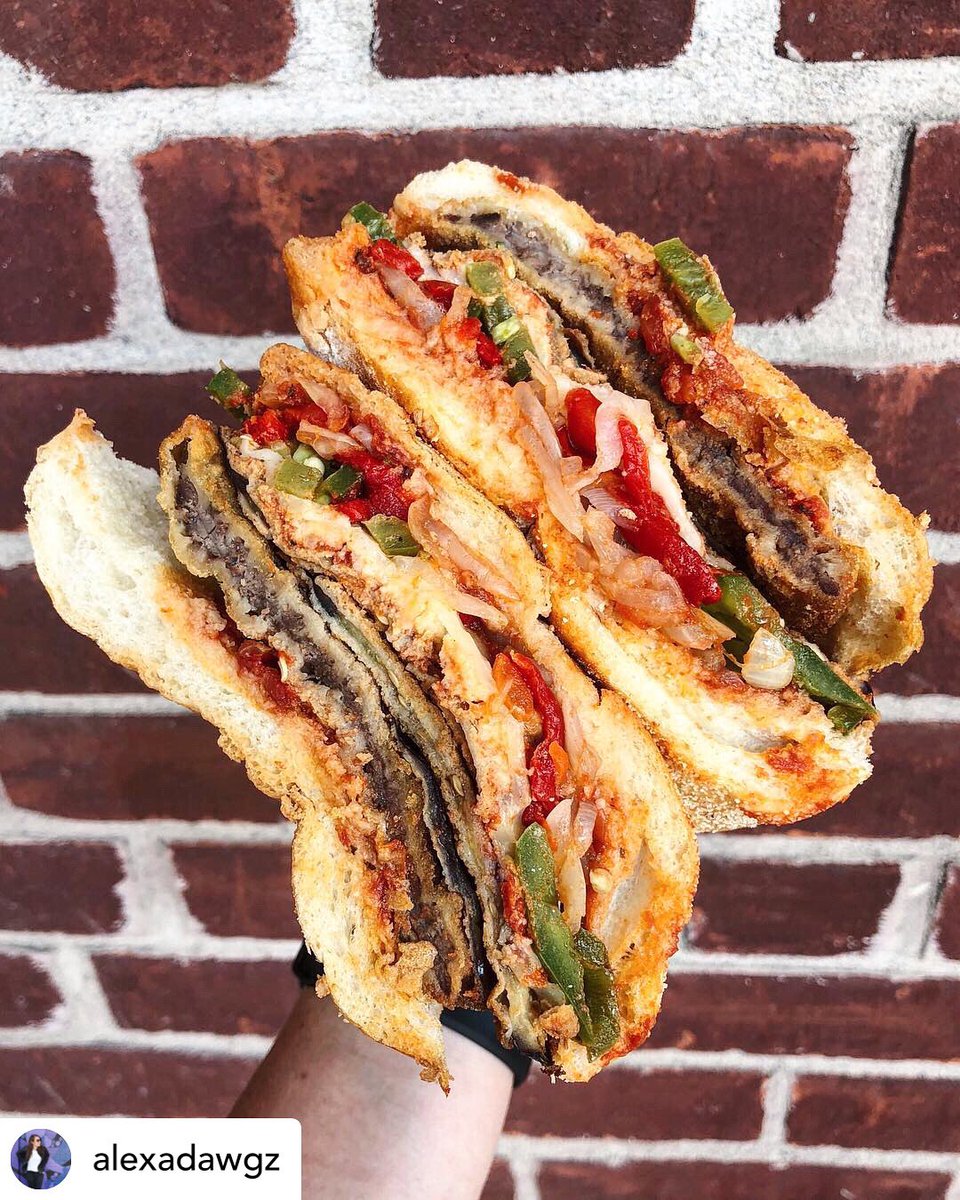 StLawrenceMkt's tweet photo. This Tuesday craving is brought to you by @UnoMustachio1βs Godfather Sandwich with mouthwatering layers of veal and eggplant parmigiana, roasted veggies and mozzarella cheese. π€€ πΈ: alexadawgz on Instagram #tuesdaycravings #torontosandwich #torontofoodies https://t.co/swswQ7LH8q