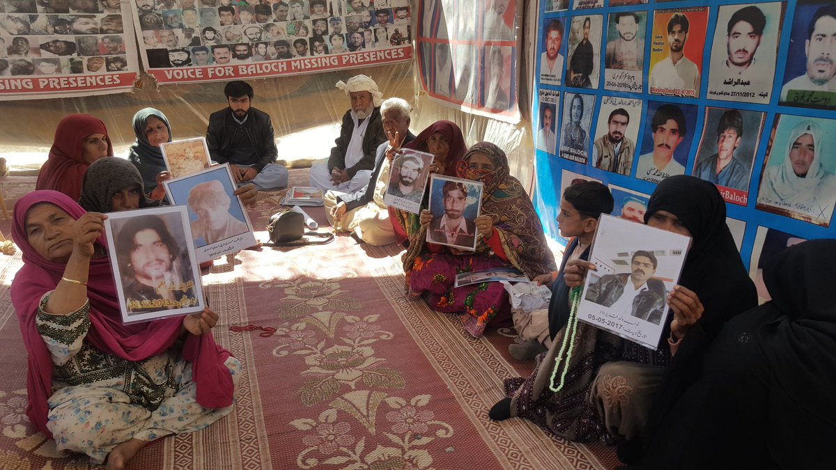 Advjalila's tweet image. I Don&apos;t know what Pain we are holding in our hearts, it may never end, it may end someday. I stand with them because I can&apos;t see any women in pain. 
#EndEnforcedDisappearance
#RightToFairTrial.