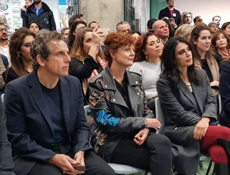 BeirutDigitalD's tweet photo. From local to global... screening of @soufrafilm brings @SusanSarandon and @RedHourBen to Beirut Digital District, shedding light on what #Alfanar VP has been doing on the #social #entrepreneurship front. 

Read on: https://t.co/gzKpGEfzTf https://t.co/Q919N4J95m