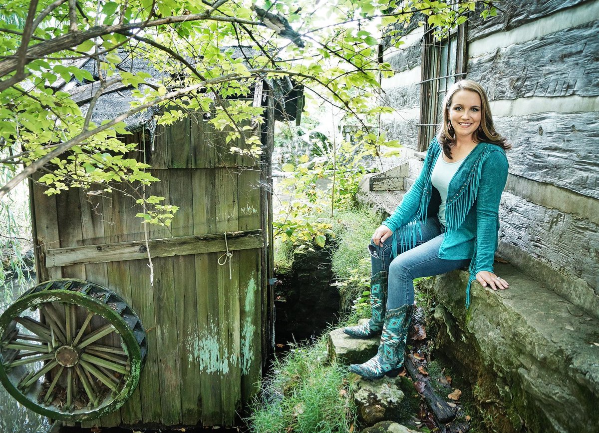 <a href="/KblPradio/">KBLP</a> <a href="/JessieLynnJL/">Jessie Lynn®</a> <a href="/KblPradio/">KBLP</a> - Tune in Friday (03/08/19) at 8:30 am to hear <a href="/JessieLynnJL/">Jessie Lynn®</a> talk about my new single, "I'm Diggin' It"