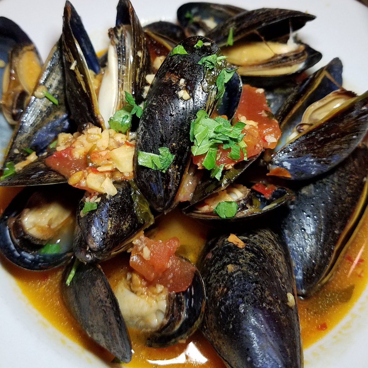 southatxfoodie's tweet photo. My updated Ultimate Guide to South Austin Restaurants is up! https://t.co/JXWZSTOexz #southaustin #austindining #austinrestaurants #diningguide #sxsw #wheretoeatinaustin https://t.co/S7Q4vvvFWa