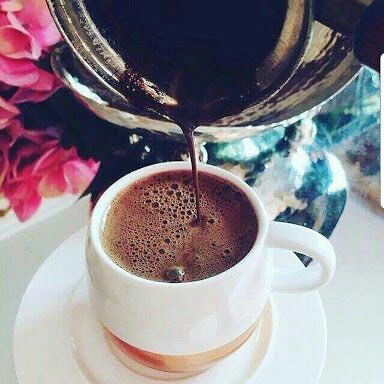 seees12341's tweet photo. هناك أرواح مثل القهوه تحادثهم بأي وقت يعدلون مزاجـكـ💚 https://t.co/RCW2rC74PJ