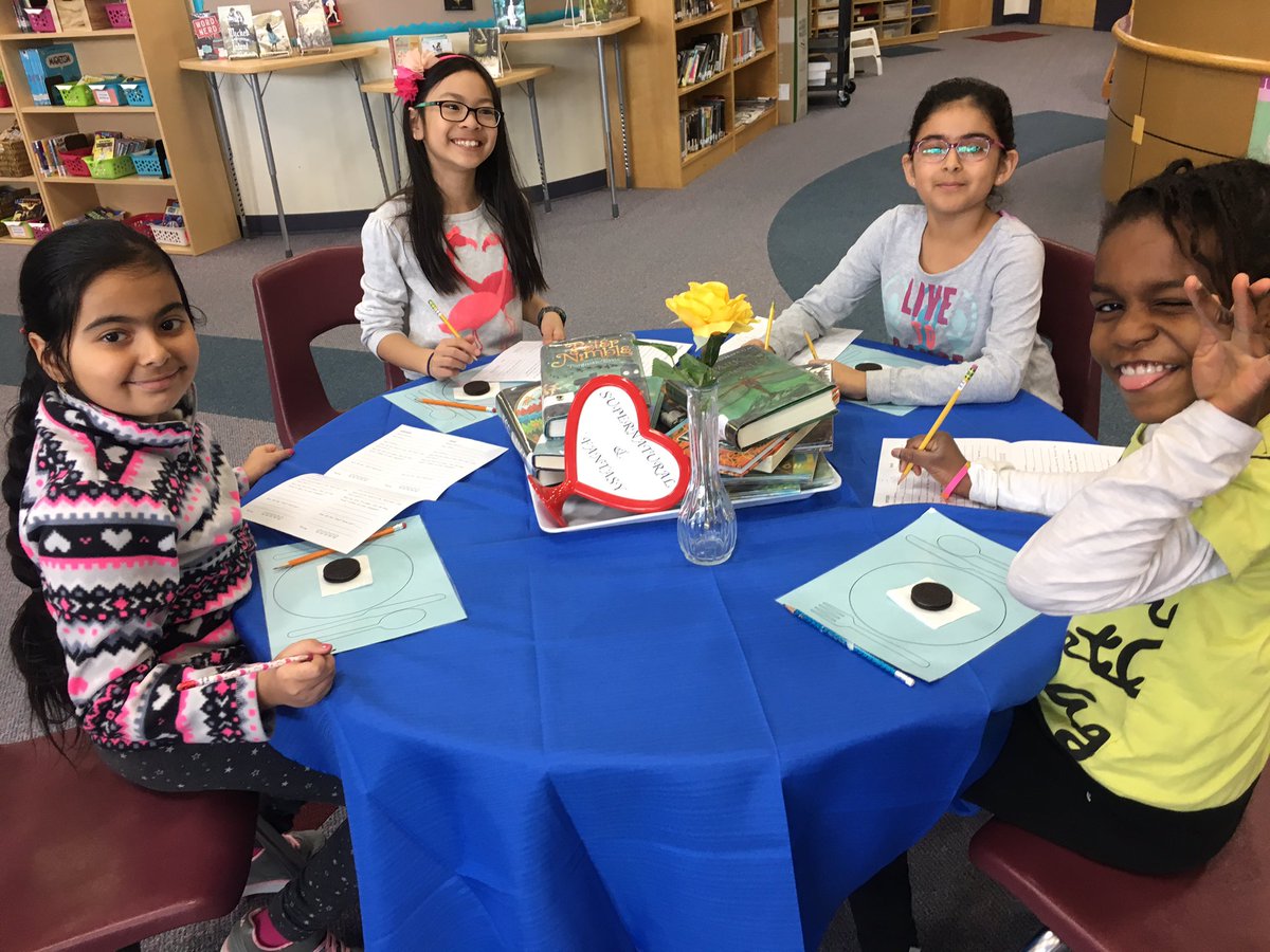 Braken2's tweet photo. Tasting some new book genres during our “Book Tasting” at library today. @ilcs_library @islandLRSD https://t.co/ABrY6Fz8lU