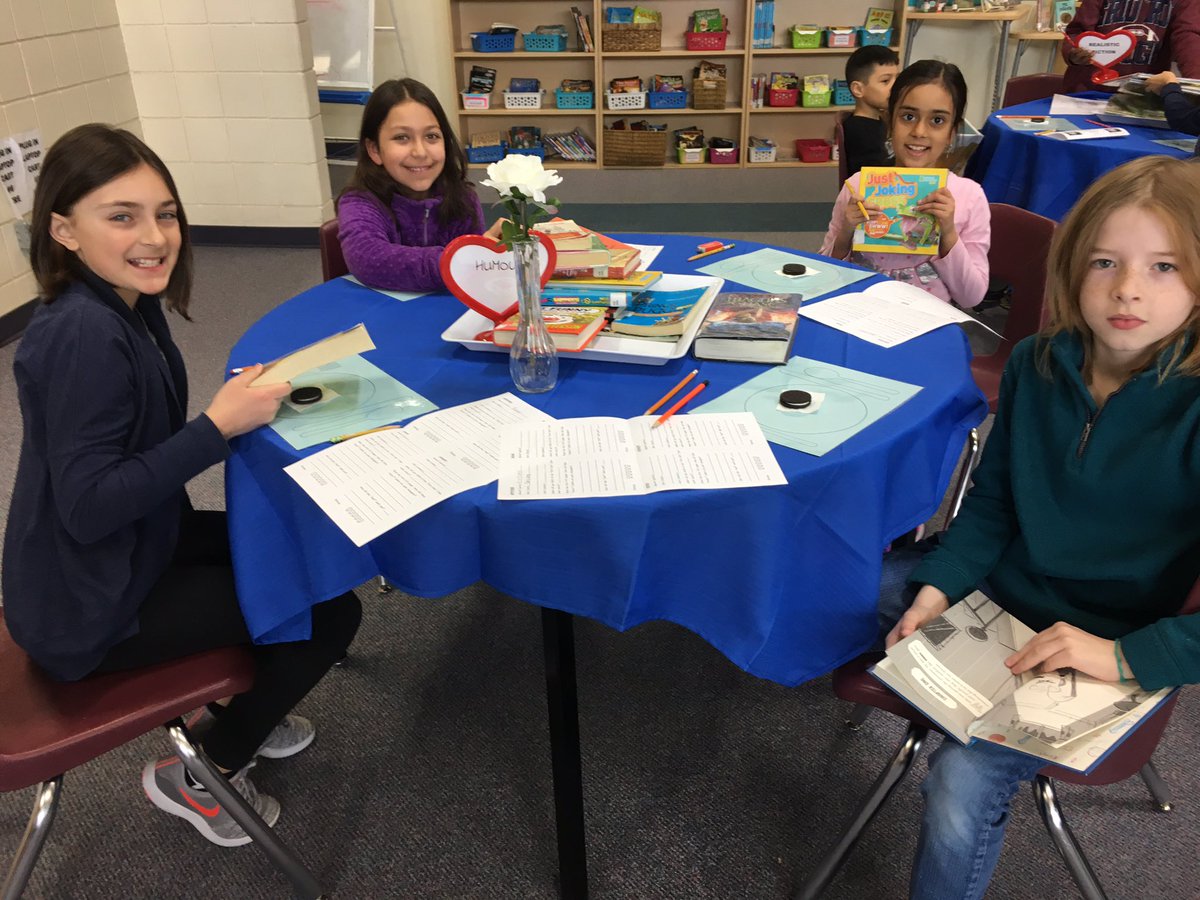 Braken2's tweet photo. Tasting some new book genres during our “Book Tasting” at library today. @ilcs_library @islandLRSD https://t.co/ABrY6Fz8lU