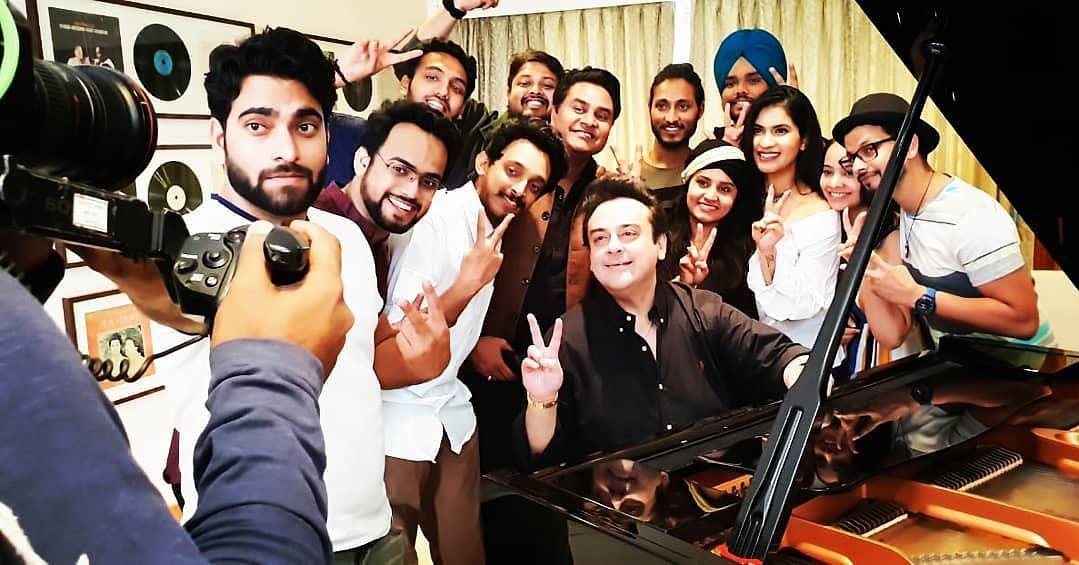 AdnanSamiLive's tweet photo. My beloved #TeamAdnan in one frame🥰 https://t.co/7wr94h3uQ3