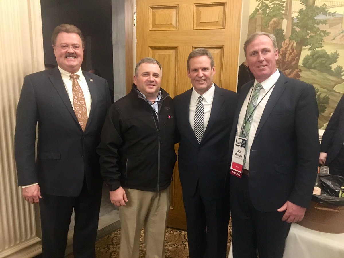 DorothyShuford's tweet photo. Great representation of Claiborne County in Nashville!💙.                           @JerrySexton19                        #whittshuford                           @GovBillLee                              #joebrooks https://t.co/QzHIUEf9Sd