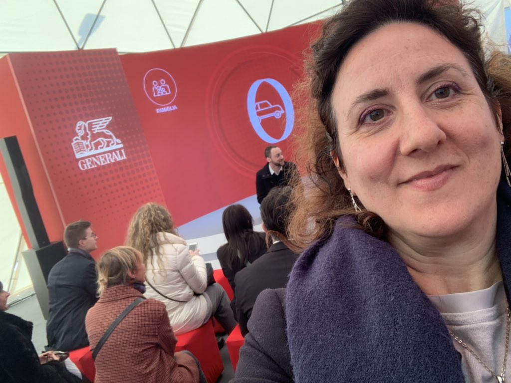 silvi_72's tweet image. Conclusione tour all #innovationpark @GeneraliItalia  casetta benessere e foto di rito!!! Con #storymakerclub #PartnerDiVita
