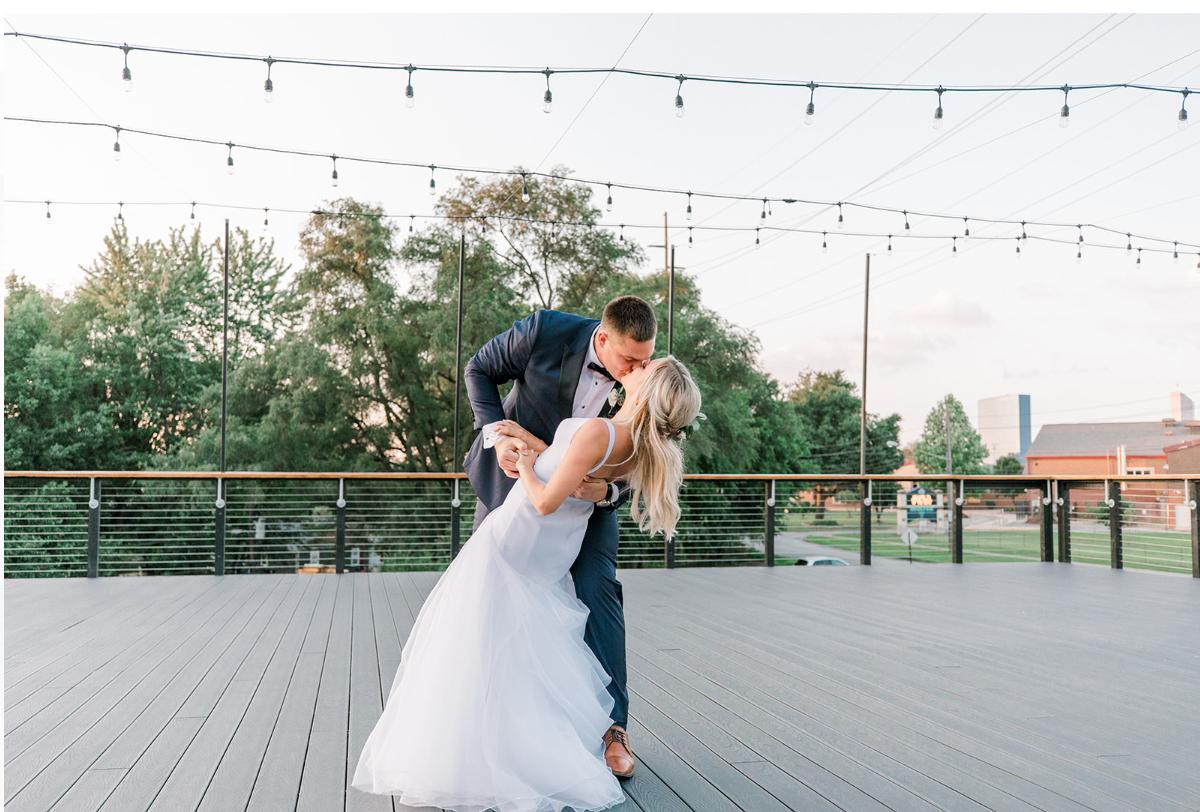 Throwing it back to warmer weather.  ☀️ We are so ready for summer 2019. 

📷: GEM Photography