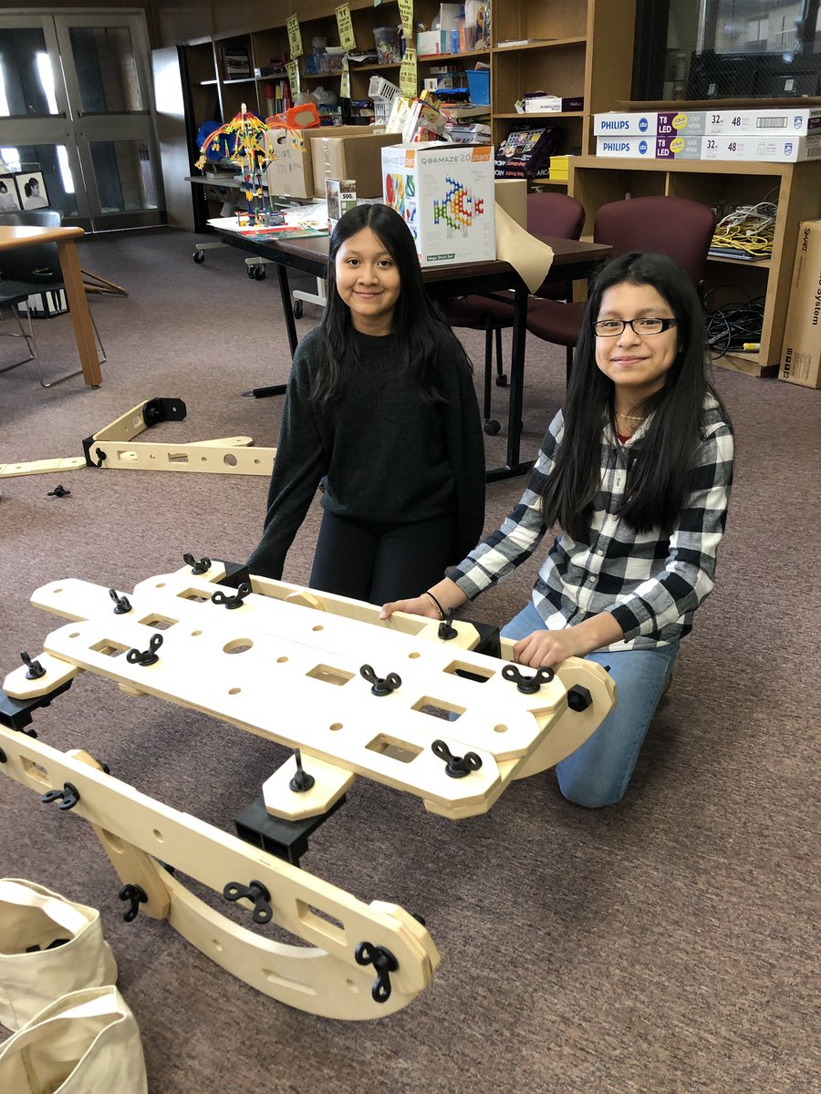 #jatechsperts making with the <a href="/MakeyMakey/">Makey Makey</a> and building a rocking chair with the <a href="/Rigamajig/">Rigamajig</a> (a back rest to the rocking chair is the next step!) <a href="/D45Jackson/">Jackson Middle School</a> #d45learn4life