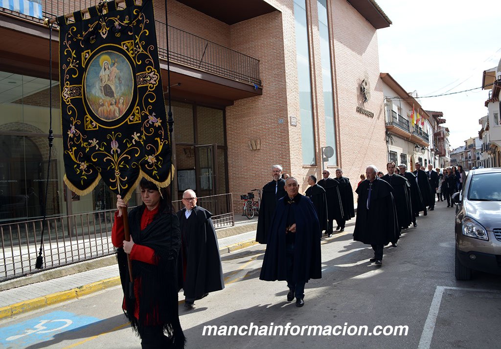 manchainfo's tweet photo. 📸📸📸 Fotogalería de la Procesión de las #Ánimas 2019 en el Carnaval de #Herencia ➡➡➡ https://t.co/h4hCvSYq03 https://t.co/oeLIjsITpR