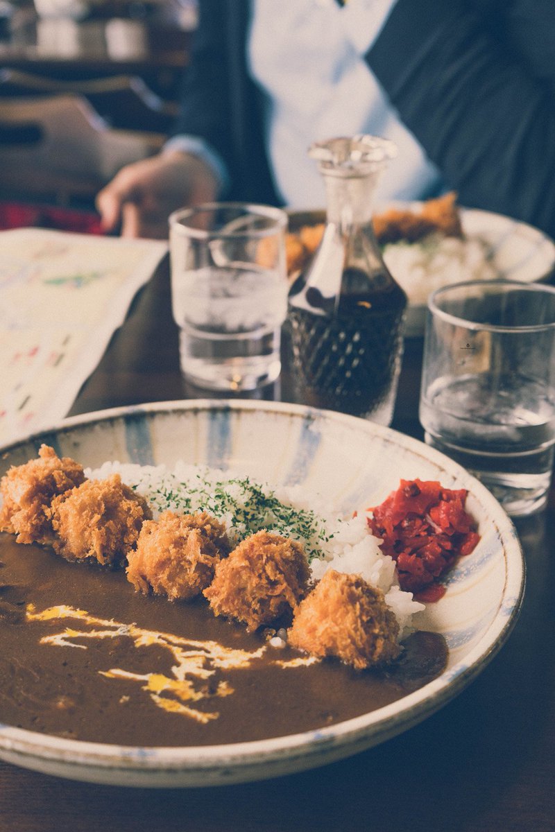 A pretty bowl of curry in an unassuming bar in the middle of the Japanese countryside is my kind of dream birthday lunch. 🙆‍♀️
#shigaraki #Japan #curry <a href="/themintstory/">Anja Ben</a>