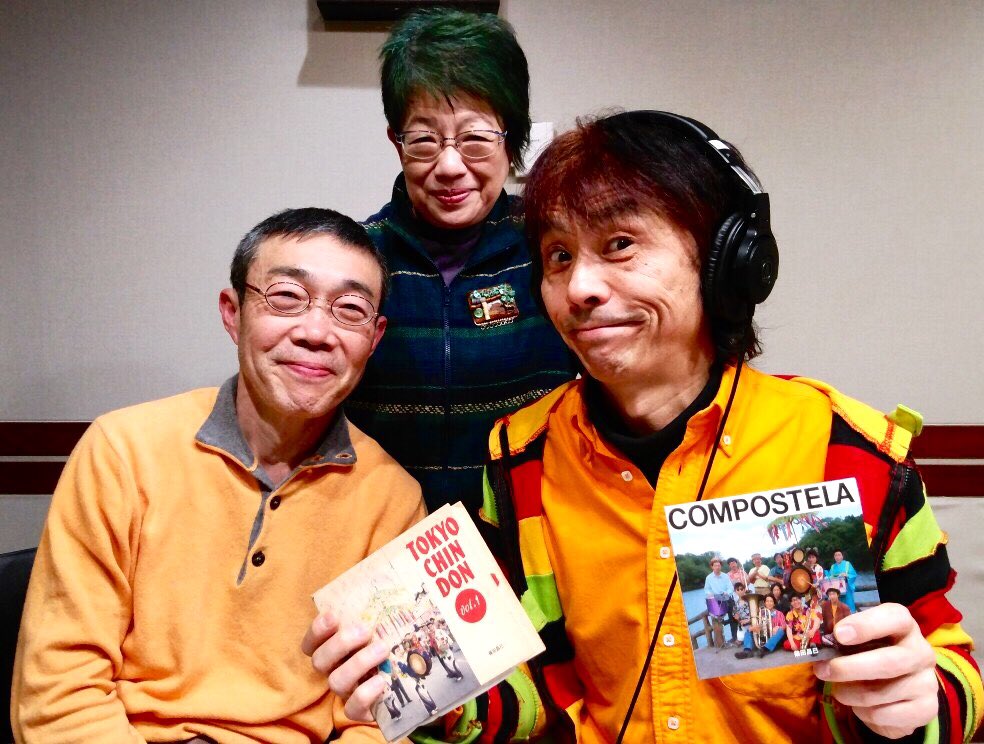 TFM(musicbirds)の名キャスター・田中美登里さんの名番組「トランス・ワールド・ミュージック・ウェイズ」が、この4月でなんと30周年！ということで、最多出演の細川周平さん（今回で50回目！）のお供でお邪魔してきた！
僕もかれこれ10数回目でびっくり。放送は４月、乞うご期待～。