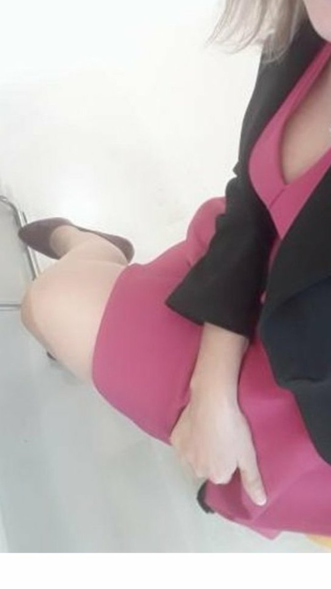 Melisa46437673's tweet photo. Bu gün okuldan kalan cnm😂🍑🍆🍌🌶🌶😉☠☠ https://t.co/VmyKqj68Av