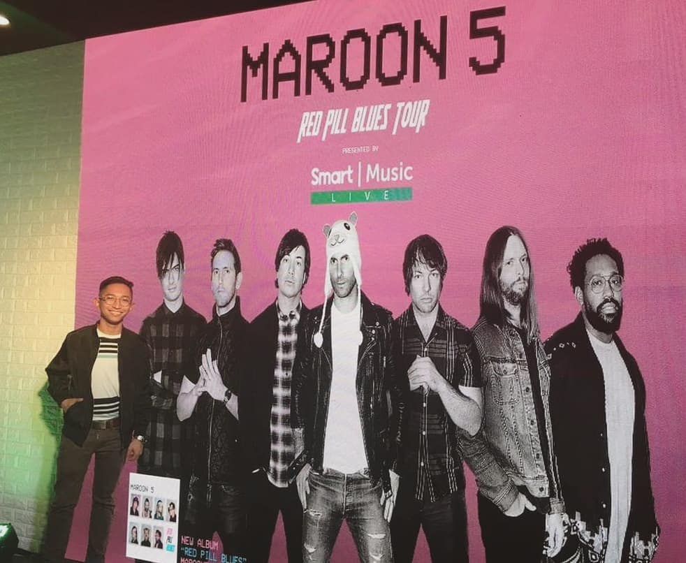 vinniyap's tweet photo. If happy ever after did exist๐ถ
A great show to dance the night away๐บ I need more hours with you @maroon5 @adamlevine ๐
#RedPillBluesTourMNL #SmartMaroon5 https://t.co/yph75rPZOK