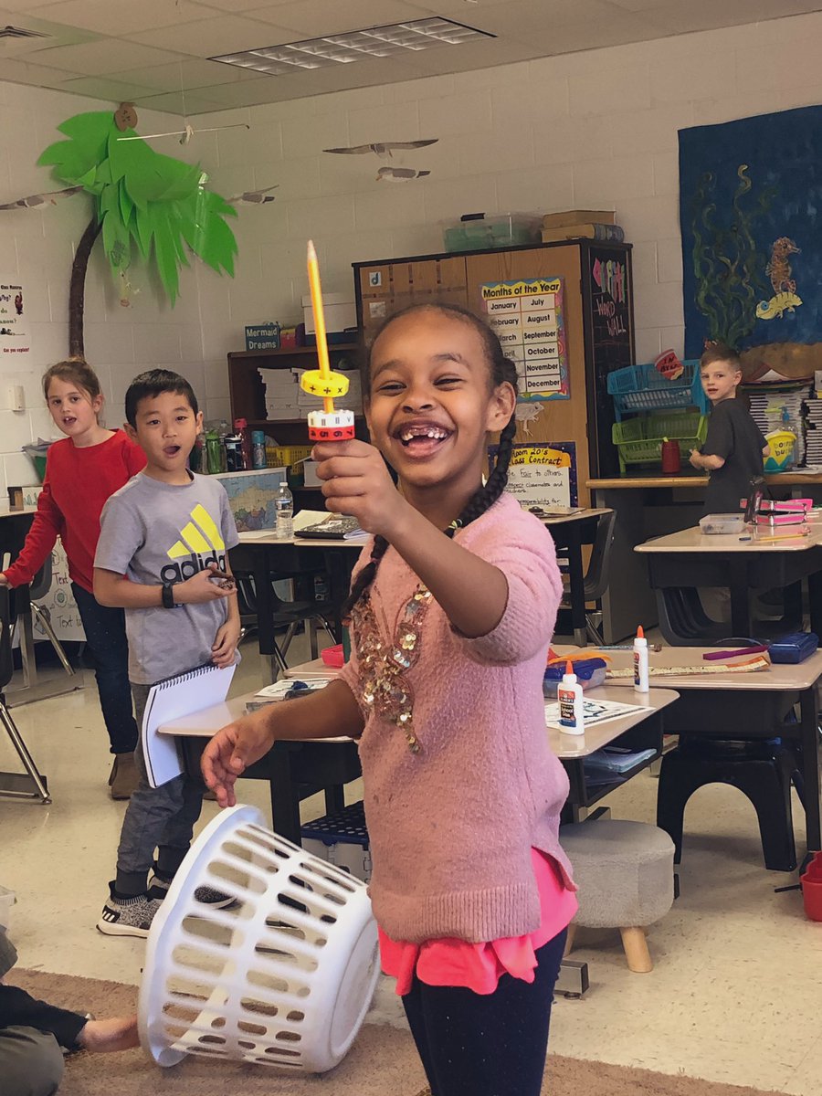 Magnets are WONDERful #inquiry #magnets #indoorrecessfun #science